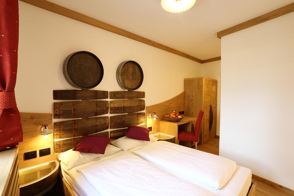 Agriturismo Eredi Di Cobelli Aldo Nave San Rocco Exteriör bild
